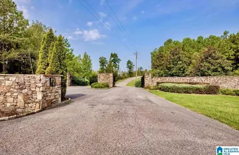 168 Stillwaters Trl #168, Sylacauga, AL 35151