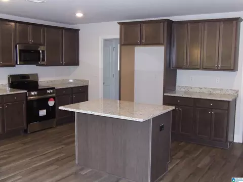 212 Dawsons Cove Dr, Alabaster, AL 35007 photo 11