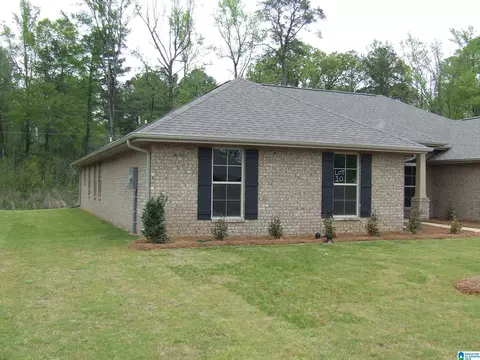 212 Dawsons Cove Dr, Alabaster, AL 35007 photo 2