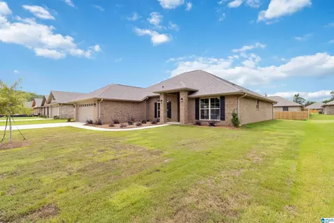 414 Harless Ln, Alabaster, AL 35007 photo 3