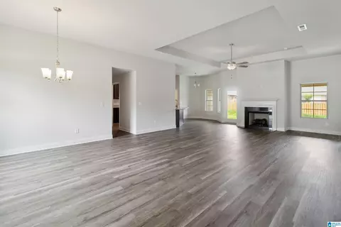 414 Harless Ln, Alabaster, AL 35007 photo 9