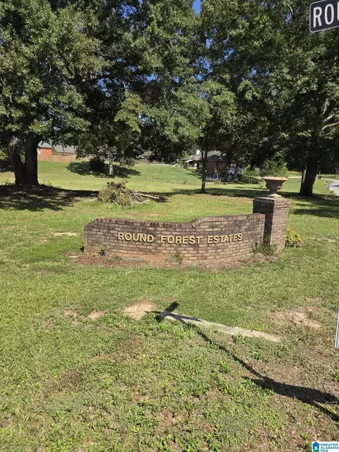 110 Round Forest Dr #1, Clanton, AL 35045