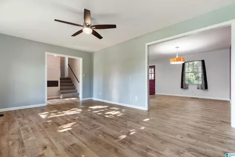928 Willow Bend Rd, Pelham, AL 35124 photo 5
