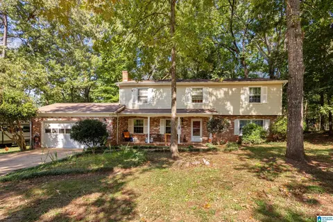 3801 Franklin Dr, Anniston, AL 36207 photo 1