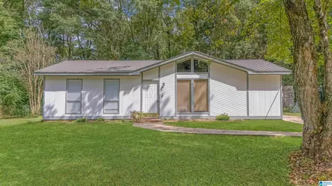 1109 Eagle Dr, Maylene, AL 35114 photo 1