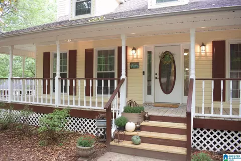 413 Thompson Rd, Alabaster, AL 35007 photo 4