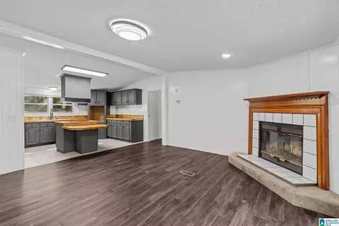 80 Honeysuckle Way, Riverside, AL 35135 photo 9