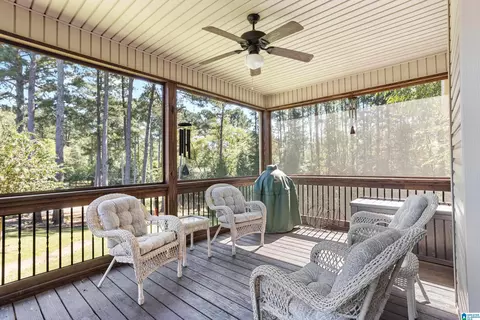 Exterior - 1936 Brookside Rd, Mount Olive, AL 35117 photo 6 of 18