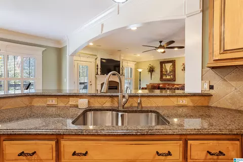 Kitchen - 1936 Brookside Rd, Mount Olive, AL 35117 photo 4 of 7