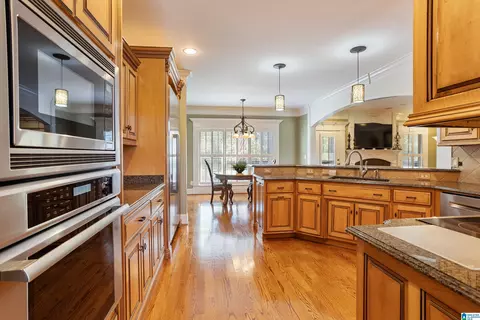 Kitchen - 1936 Brookside Rd, Mount Olive, AL 35117 photo 5 of 7