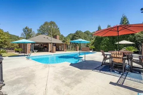 Exterior - 1936 Brookside Rd, Mount Olive, AL 35117 photo 8 of 18
