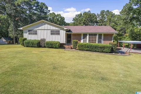 6477 S Chalkville Rd, Trussville, AL 35173