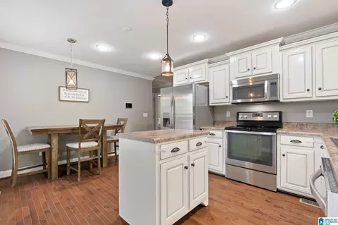 5301 Memory Ln, Mount Olive, AL 35117 photo 8