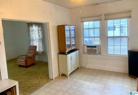 1304 2nd Ave N, Clanton, AL 35045 photo 5