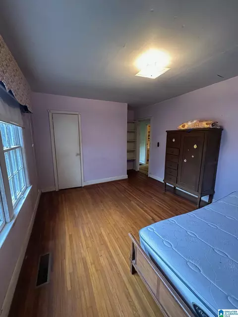 424 E Forest Dr, Birmingham, AL 35235 photo 10