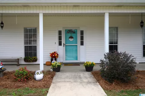 110 Corbin St, Clanton, AL 35045 photo 4
