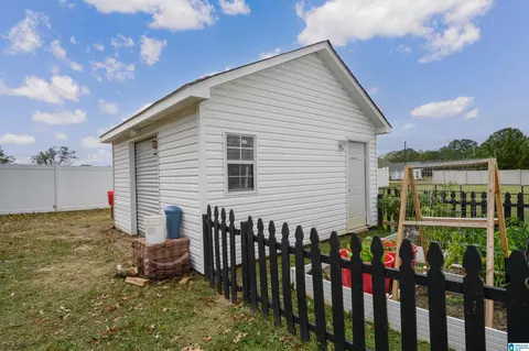 110 Corbin St, Clanton, AL 35045 photo 41