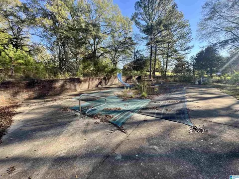 1032 Temple Rd, Clanton, AL 35045 photo 4