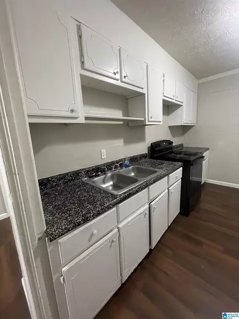 206 1st St, Clanton, AL 35045 photo 18