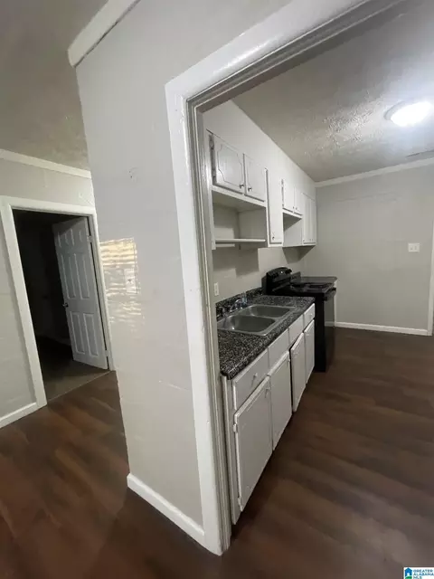 206 1st St, Clanton, AL 35045 photo 16