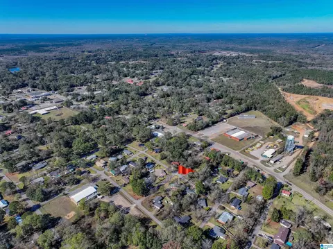 802 E 8th Ave, Linden, AL 36748 photo 12