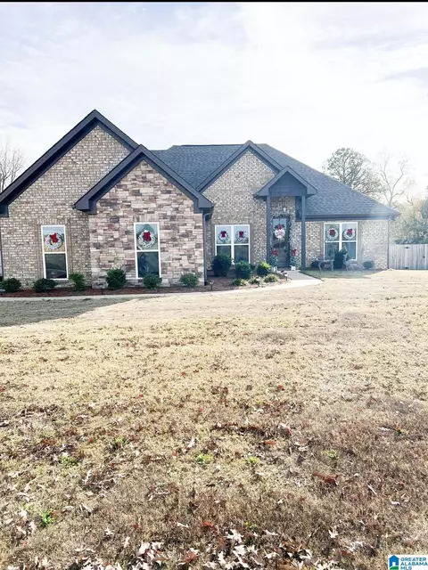 205 Crest Loop Rd, Clanton, AL 35045 photo 1