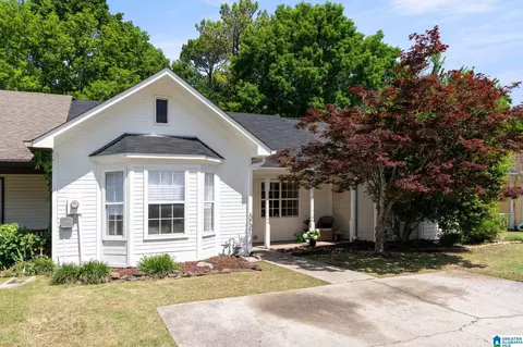 3473 Wildewood Dr, Pelham, AL 35124 photo 2