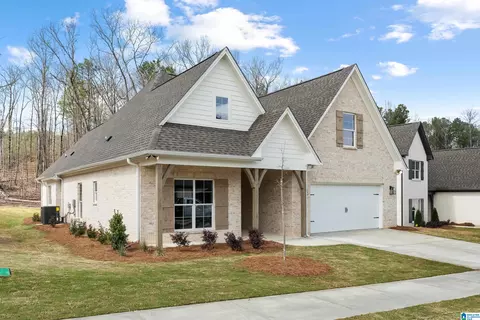 109 Mcalpin Cir, Pelham, AL 35124