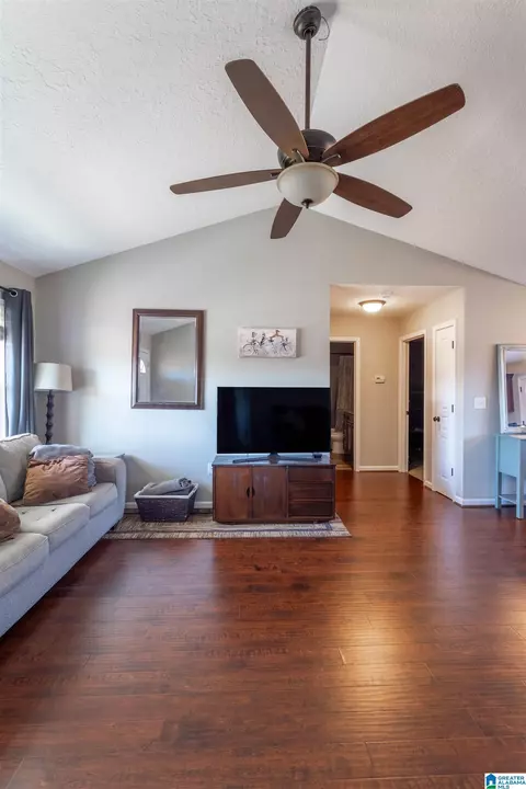 406 Bailey Rd, Weaver, AL 36277 photo 8