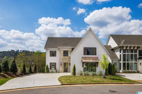 1723 Collinwood Ct, Vestavia, AL 35243