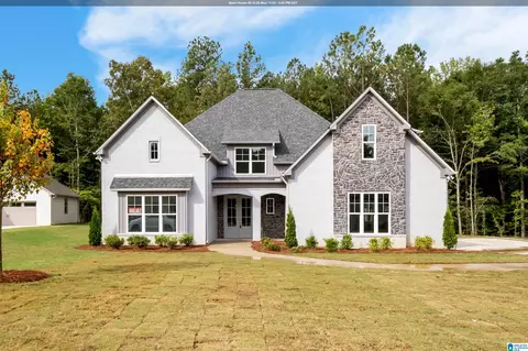 504 Grey Oaks Grv, Pelham, AL 35124