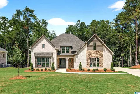 513 Grey Oaks Grv, Pelham, AL 35124