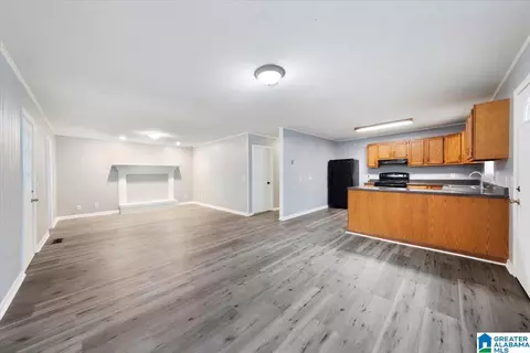 910 Pine St, Jasper, AL 35501 photo 4