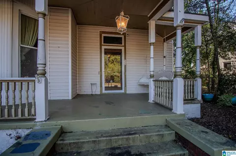 Exterior - 428 E 6th St, Anniston, AL 36207 photo 2 of 11