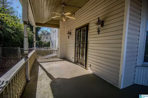Exterior - 428 E 6th St, Anniston, AL 36207 photo 4 of 11