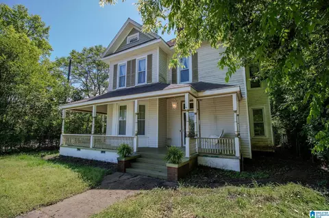 Exterior - 428 E 6th St, Anniston, AL 36207 photo 8 of 11