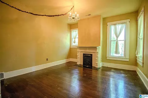 Bedroom - 428 E 6th St, Anniston, AL 36207 photo 5 of 5