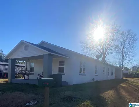 102 Nell St, Clanton, AL 35045 photo 5