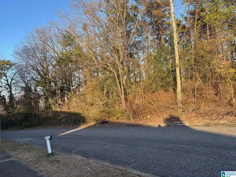 6599 Seminole Cir #00, Fairfield, AL 35064