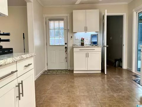 6237 Chartee Dr, Anniston, AL 36206 photo 10