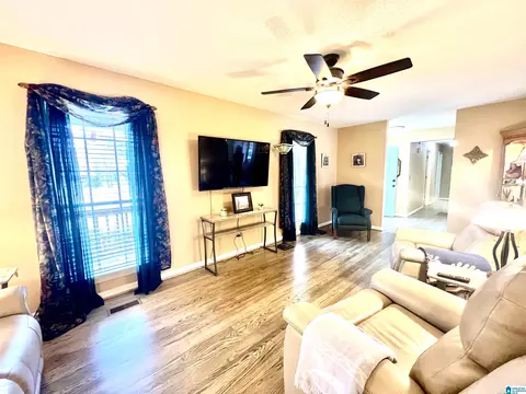 1605 Skyline Dr, Warrior, AL 35180 photo 8