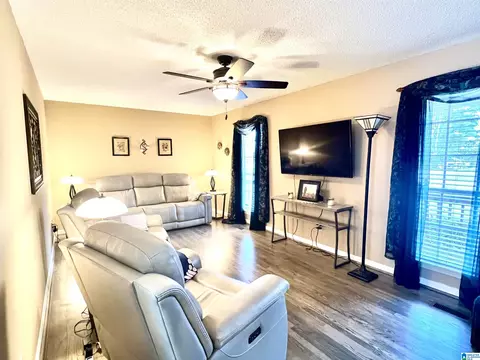 1605 Skyline Dr, Warrior, AL 35180 photo 9