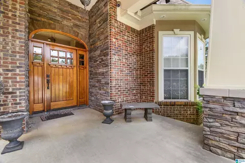 Entry Way - 2348 County Road 28, Clanton, AL 35046 photo 1 of 4