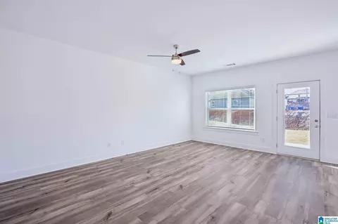 8135 Kimbrell Station Loop, Mc Calla, AL 35111 photo 4