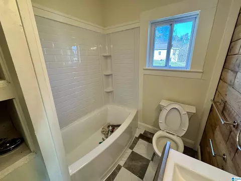 205 5th St E, Warrior, AL 35180 photo 10