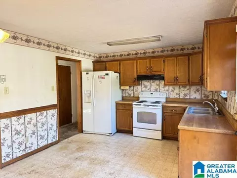 123 Oak Rd, Anniston, AL 36206 photo 3