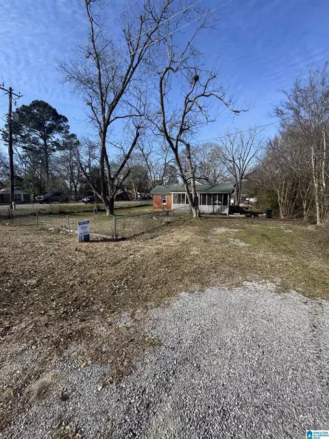 Other - 401 17th St N, Clanton, AL 35045 photo 2 of 3