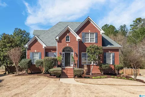 Exterior - 244 Silverleaf Dr, Pelham, AL 35124 photo 3 of 24