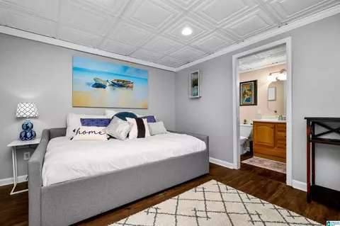 Bedroom - 244 Silverleaf Dr, Pelham, AL 35124 photo 15 of 16