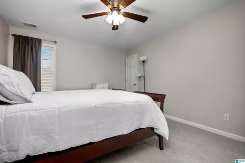 Bedroom - 244 Silverleaf Dr, Pelham, AL 35124 photo 6 of 16